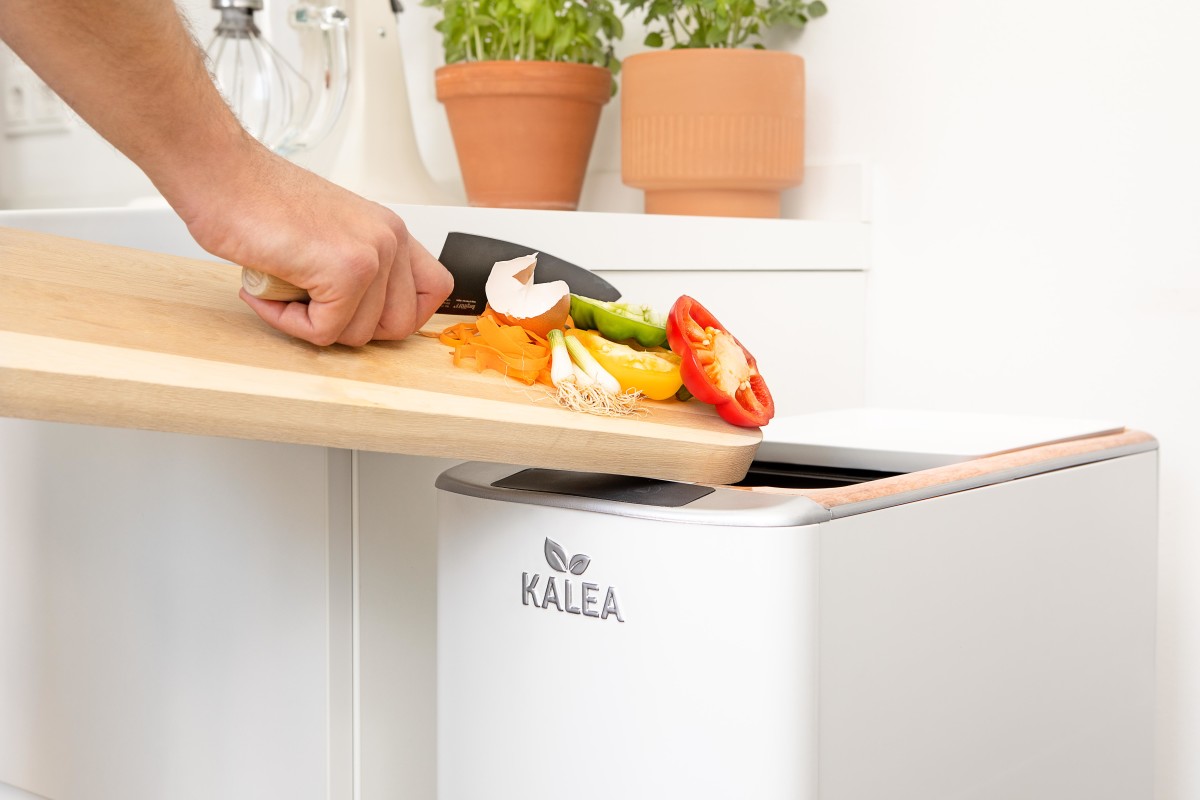 Kalea : Tiện ích nhà bếp chuyển thức ăn thừa thành phân trộn trong 48 giờ