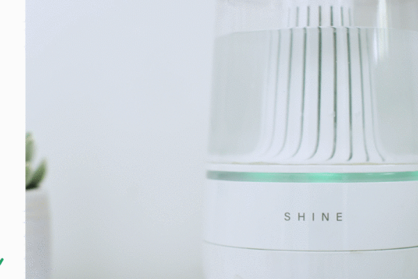 Shine Automatic Toilet Cleaner: Thiết bị làm sạch toilet bằng công nghệ nước điện giải tự động