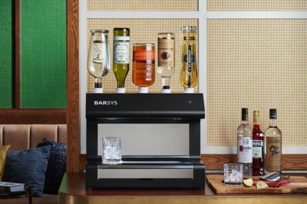Barsys: Máy pha cocktail tự động cho bữa tiệc thêm sôi nổi