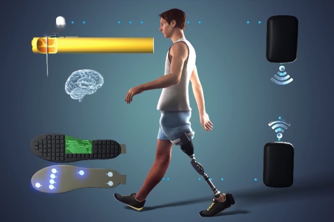 Chân nhân tạo cảm ứng giúp cải thiện dáng đi của những người bị cụt chân.