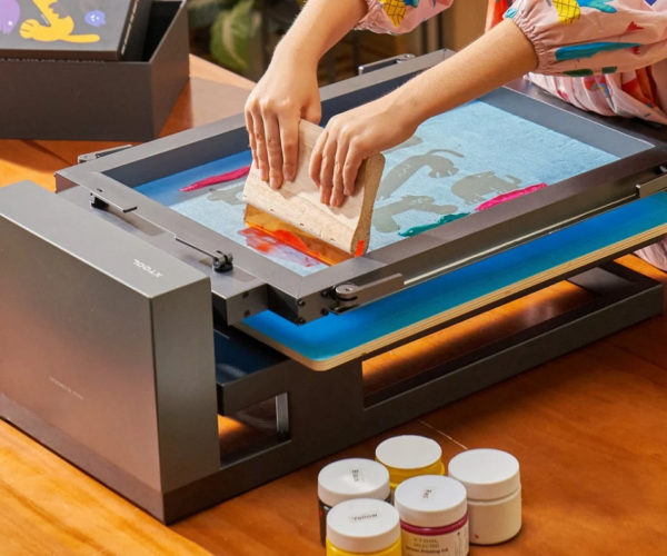 xTool: Máy in màn hình tối ưu hóa việc in ấn